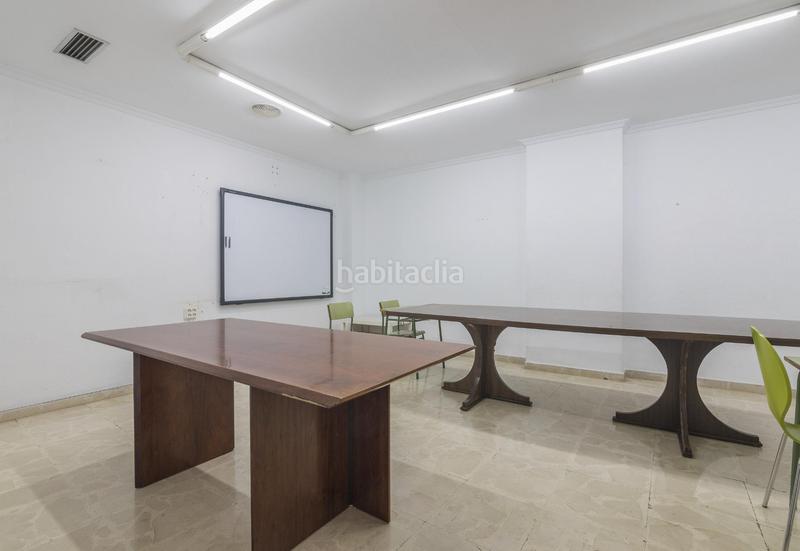 Foto 2cf51fc2-ff8e-402c-8dcd-5ac348b78f46. Rent business premise in Plaza Crevillente - Antiguos Juzgados - El Asilo Elche / Elx