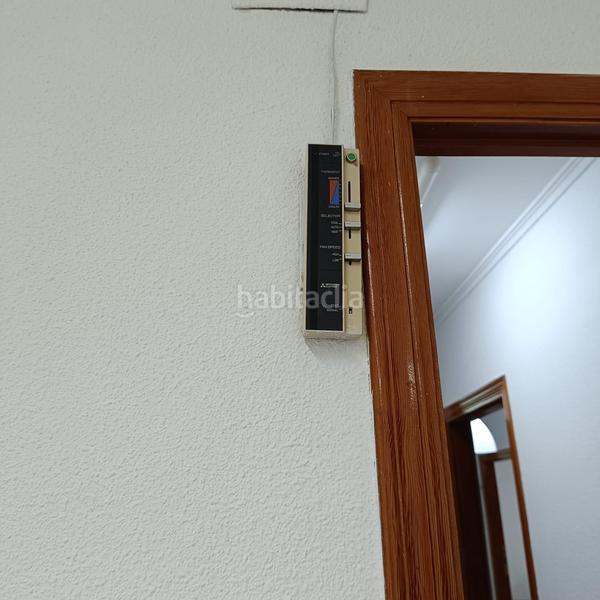 Foto 5f17025c-faaa-4acc-9d83-4d285d683a05. Rent business premise in Plaza Crevillente - Antiguos Juzgados - El Asilo Elche / Elx