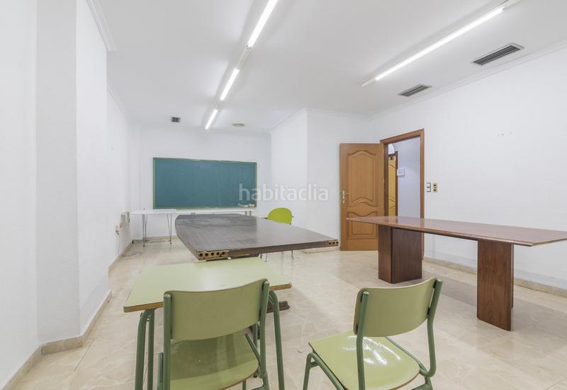 Foto 84f8aab2-5788-46d4-9978-1a71163340c7. Rent business premise in Plaza Crevillente - Antiguos Juzgados - El Asilo Elche / Elx