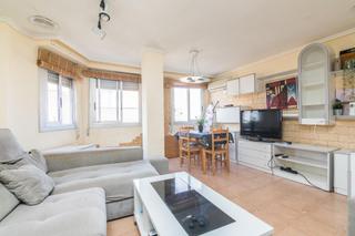 Miete Etagenwohnung in Plaza Crevillente - Antiguos Juzgados - El Asilo. Piso  en elche zona ceu  todo equipado!!!!