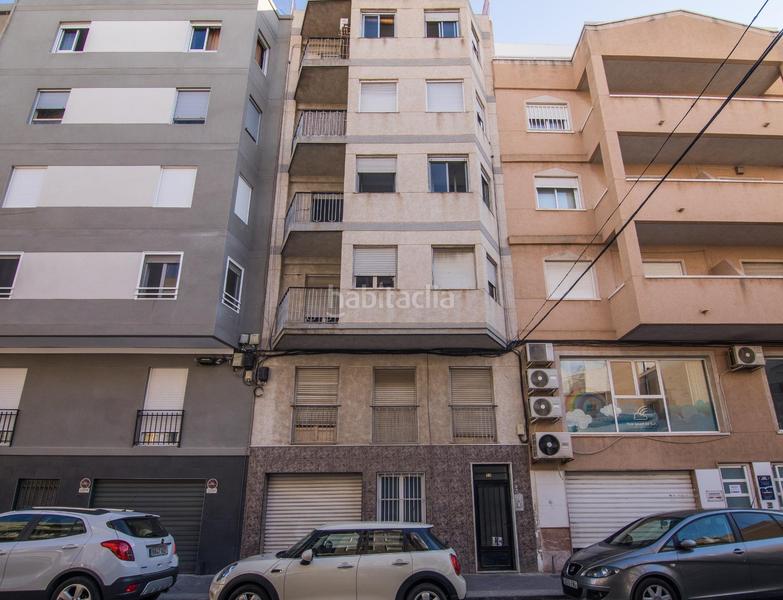 Foto c95f2c49-c3af-4abb-b6e0-9c4761327308. Rent flat in Plaza Crevillente - Antiguos Juzgados - El Asilo Elche / Elx