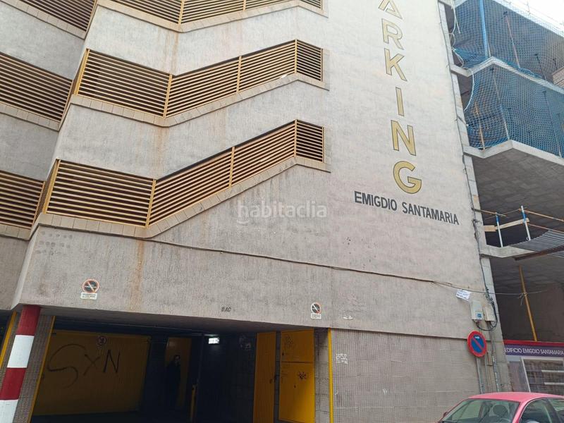 Foto 10eb3ff5-cc24-4db0-ada0-84a731c21487. Parking coche plaza de garaje en parking emigdio santamaria en Elche / Elx