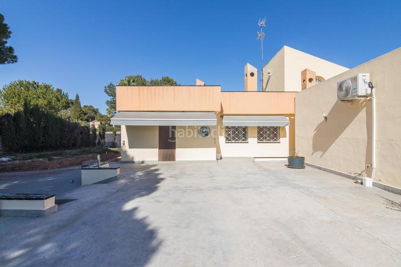 Foto 0e433565-aa28-448a-b084-2c803d88402e. Xalet amb aparcament piscina a Jubalcoi Elche / Elx