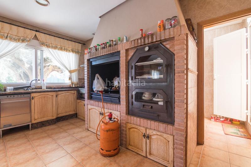 Foto 0e8a6d8e-f6f3-4dc7-9e44-eb589aadda05. Xalet amb aparcament piscina a Jubalcoi Elche / Elx