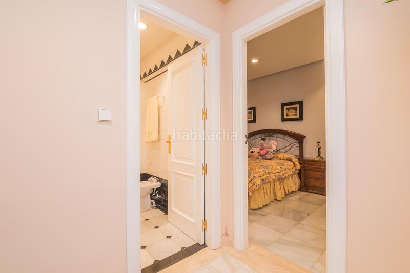 Foto 140af2f6-11c7-43bd-9187-49ba793ead7c. Xalet amb aparcament piscina a Jubalcoi Elche / Elx