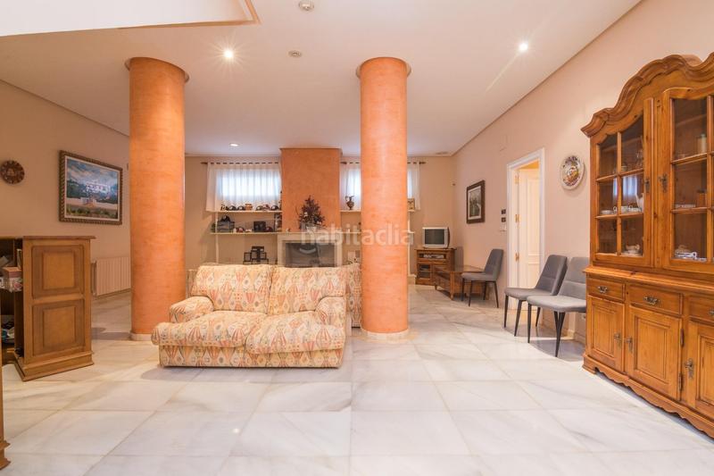 Foto 98f13b10-6576-4c64-a232-d7867f1c6e57. Xalet amb aparcament piscina a Jubalcoi Elche / Elx