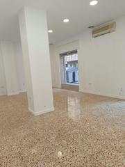 Location Local commercial à Pont Nou - Corazón de Jesús. Emprende tu nuevo proyecto en un entorno profesional y dinamico