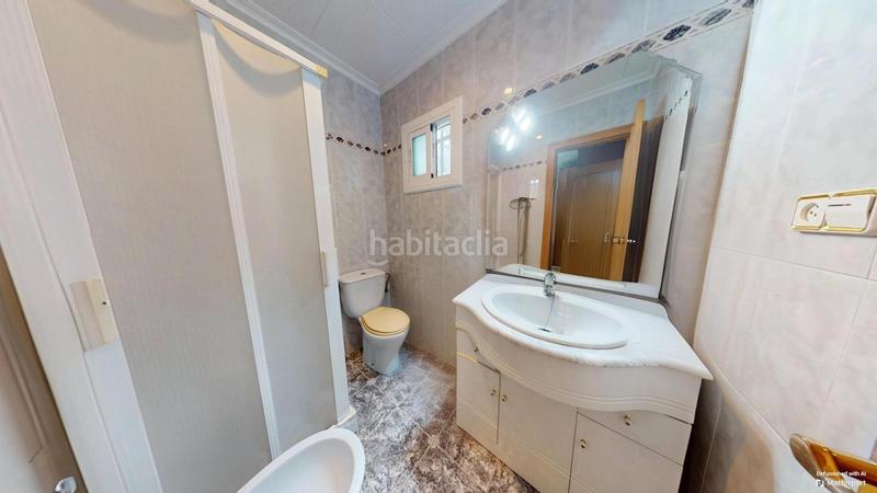 Foto edbb63f6-2cd0-4708-81b5-3d585b17d5f6. Chalet  con gran potencial en Las Bayas, elche ideal para transformar en un oasis ibicenco !! en Elche / Elx