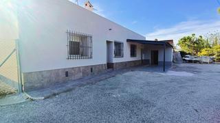 Location Chalet à Las Bayas. Alquiler de chalet en  las bayas elche
