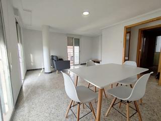 Location Appartement à Reina Victoria - Miguel Hernández. Piso luminoso de dos habitaciones con vista a parque sin ascenso