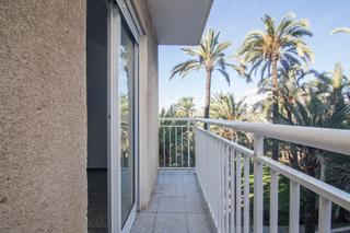 Piso en El Raval - Portes Encarnades. Buscas  un hogar acogedor y en un entorno relajado ? la tranquil