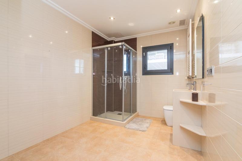 Foto 1ebc06bf-19db-4c75-b707-d175900491ac. Chalet  independiente en zona residencial prestigiosa huerto travalon proximo al estadio martinez valero elche en Elche / Elx