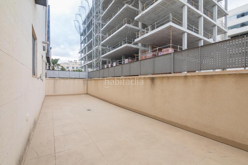 Foto 5bba72dd-a168-4156-93bb-32b363858c87. Chalet  independiente en zona residencial prestigiosa huerto travalon proximo al estadio martinez valero elche en Elche / Elx