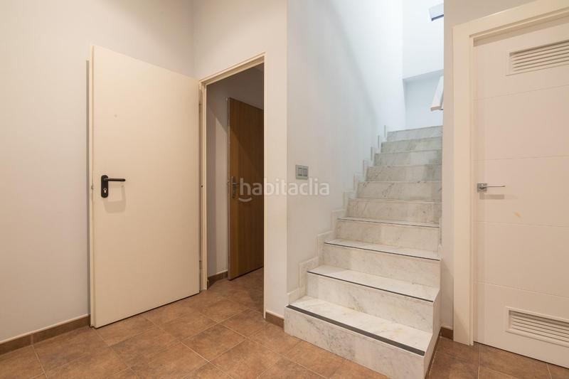 Foto 7a5bd1be-e186-48d2-bc1b-9f6c9fa5b5d6. Chalet  independiente en zona residencial prestigiosa huerto travalon proximo al estadio martinez valero elche en Elche / Elx