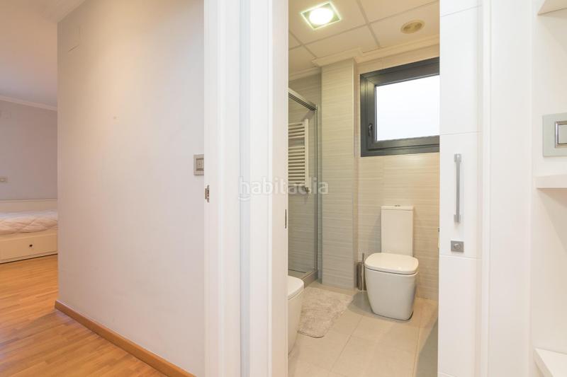 Foto a864f4f8-0d57-4c74-95e4-963742ee9402. Chalet  independiente en zona residencial prestigiosa huerto travalon proximo al estadio martinez valero elche en Elche / Elx