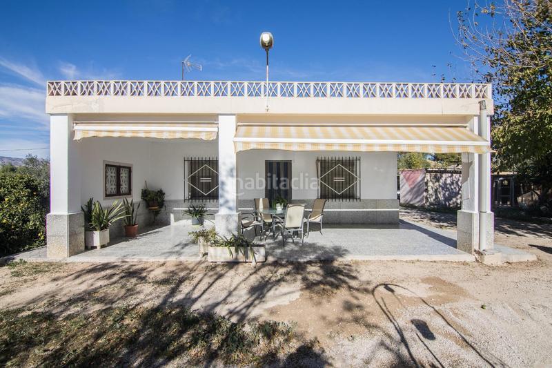 Foto c9a1da3c-cdb9-4bdf-bb2a-e330687d9418. Chalet dans La Algoda - Matola - Llano de San José Elche / Elx