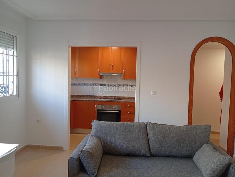 Foto 3939fa6d-3522-403f-87c4-2f00e954a36d. Alquiler piso acogedor apartamento para entrar a vivir en Torrevieja