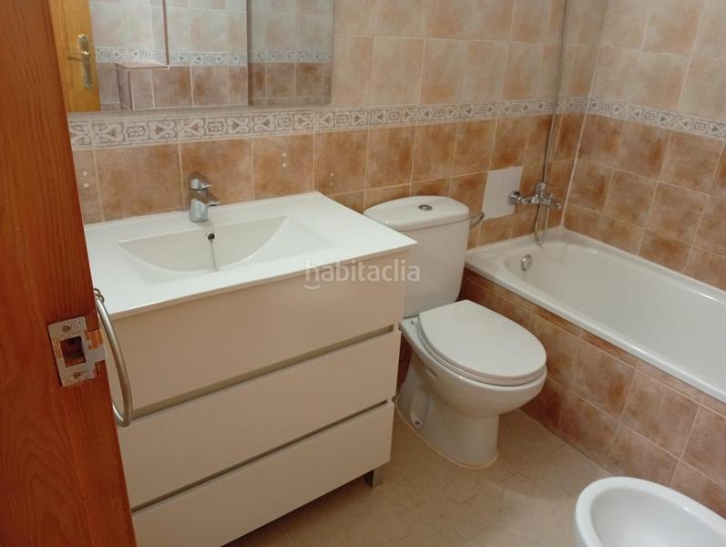 Foto 9bdb18c0-6745-40e1-ad1e-599162c1a4ef. Alquiler piso acogedor apartamento para entrar a vivir en Torrevieja