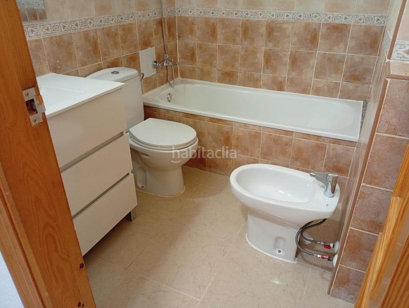 Foto ad8d330d-36be-4c4d-9ebf-fd64da25b2f4. Alquiler piso acogedor apartamento para entrar a vivir en Torrevieja