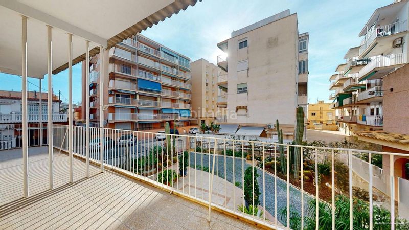 Foto 16f99ebc-5563-42f1-8c00-5d2fd4d0bc05. Xalet amb aparcament a Playa Tamarit-Playa Lissa Santa Pola