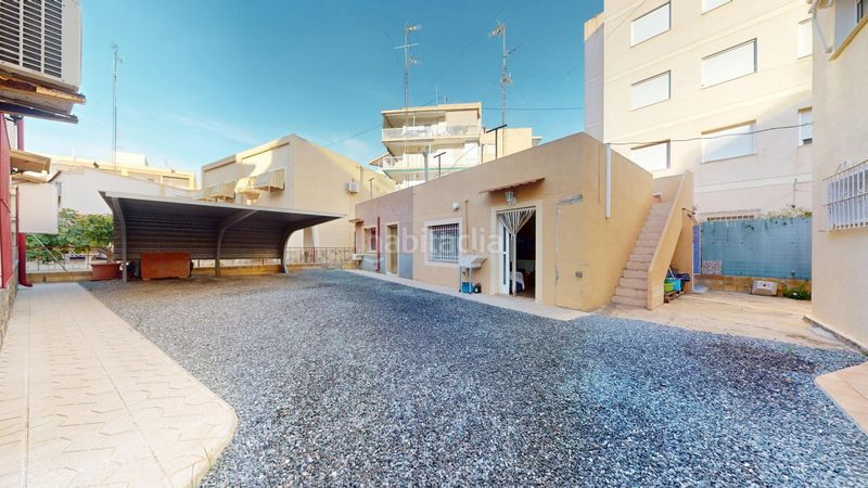 Foto 30703f05-17a4-4182-9915-7157162908a8. Xalet amb aparcament a Playa Tamarit-Playa Lissa Santa Pola