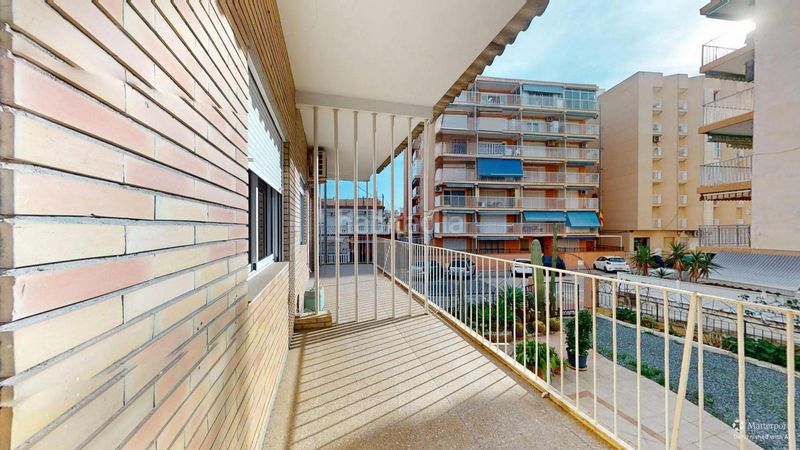 Foto 38ca65b5-2171-4f1c-a895-90b149ee005e. Xalet amb aparcament a Playa Tamarit-Playa Lissa Santa Pola