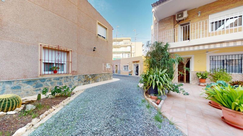 Foto 427489bb-1e63-495a-b0a2-d097b0b88dca. Xalet amb aparcament a Playa Tamarit-Playa Lissa Santa Pola