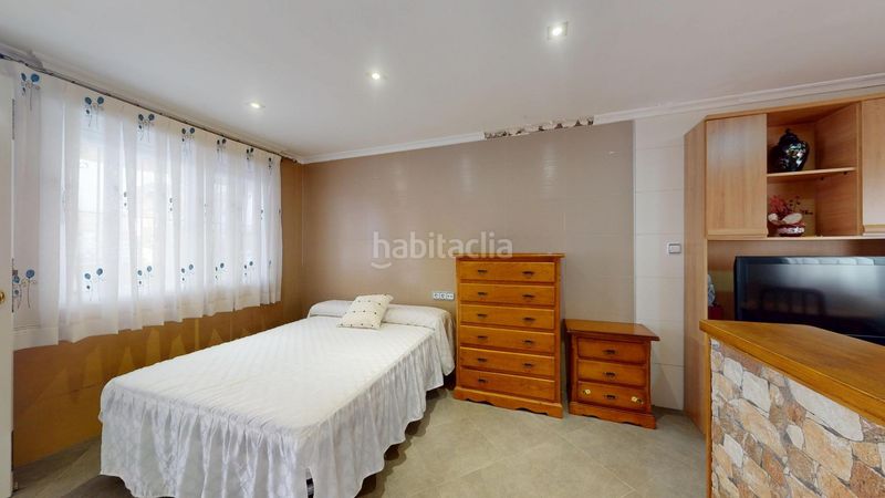 Foto 8115719a-64a0-480e-a63f-e914e157dcaf. Xalet amb aparcament a Playa Tamarit-Playa Lissa Santa Pola