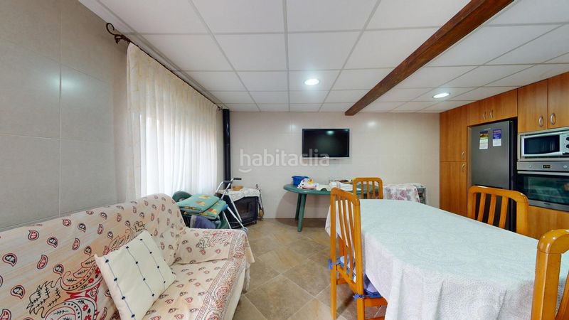 Foto c10b3d8f-0cb7-48e4-831b-8d4af668c2db. Xalet amb aparcament a Playa Tamarit-Playa Lissa Santa Pola