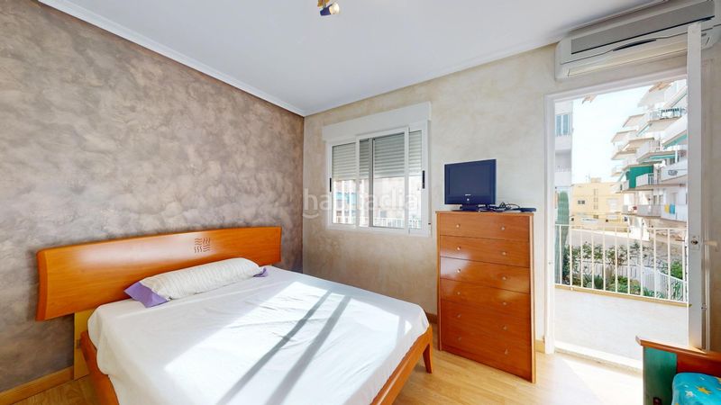 Foto c6845f6c-ff2e-49ae-b909-384cdf748d2f. Xalet amb aparcament a Playa Tamarit-Playa Lissa Santa Pola