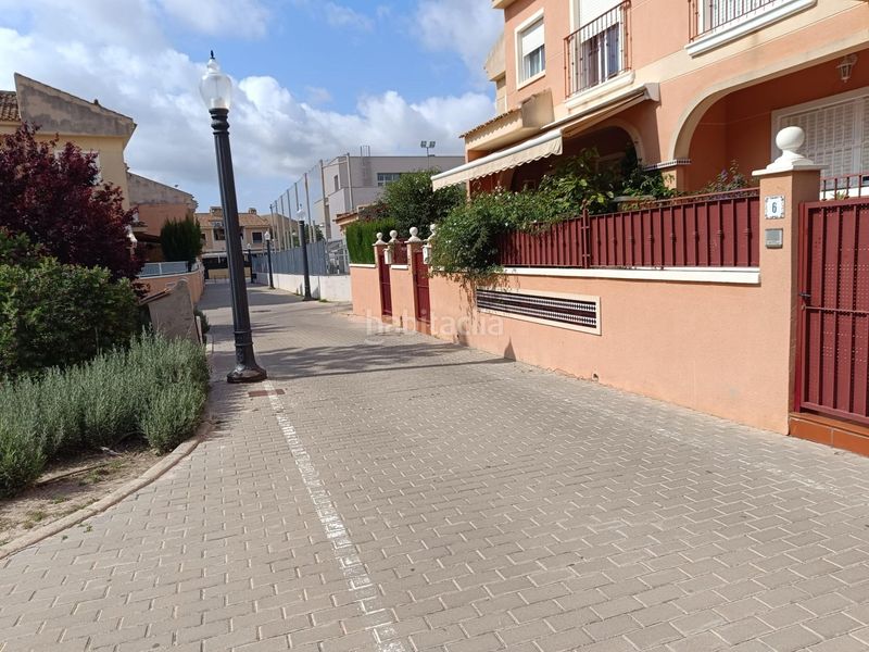 Foto ad654921-0766-4736-9bc8-bd20dba570b1. Casa adossada amb aparcament piscina a Perleta - Maitino Elche / Elx
