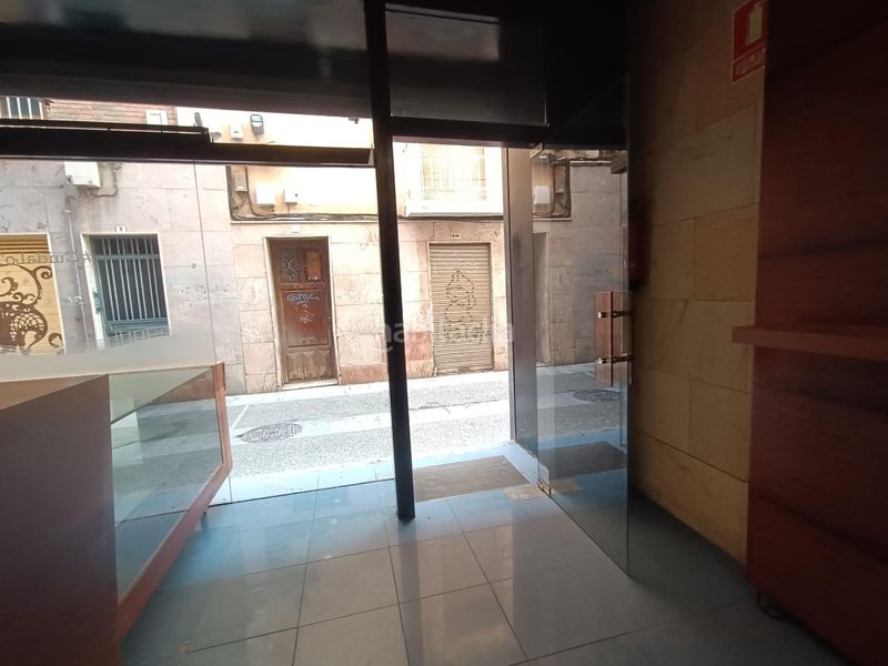 Foto 63b11519-4460-4760-86c6-710c9d31cf15. Lloguer local comercial a Centro Elche / Elx