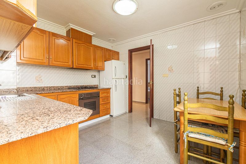 Foto 0a1268d5-66b8-4ba6-9563-3d05d0eb317c. Pis a El Toscar Elche / Elx