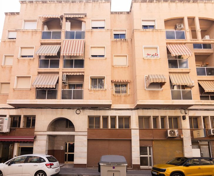 Foto eb8c93d3-3ce5-4431-ba8b-c0c796a6d7e3. Pis a El Toscar Elche / Elx