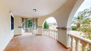 Towny house in Monforte del Cid. Vivienda unifamiliar espaciosa en monforte del cid  tu refugio p
