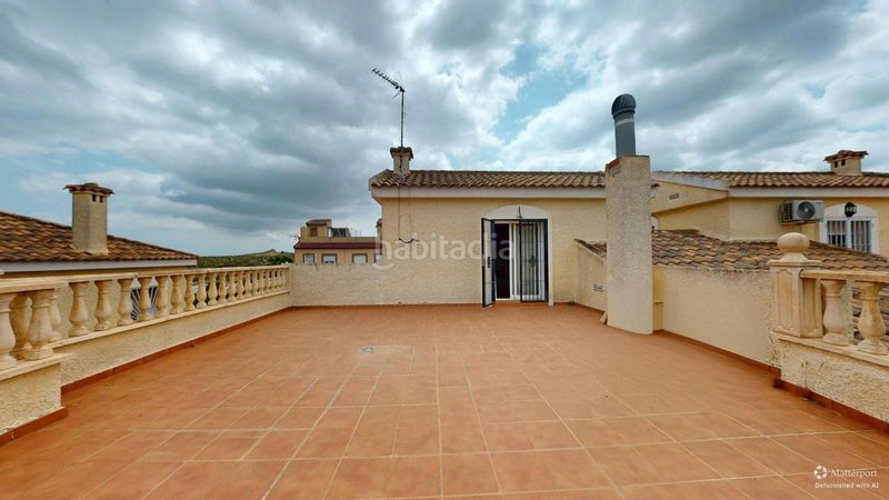 Foto 2a6bd806-0c20-48d9-a9d0-47c2b176be7a. Casa aparellada a Monforte del Cid