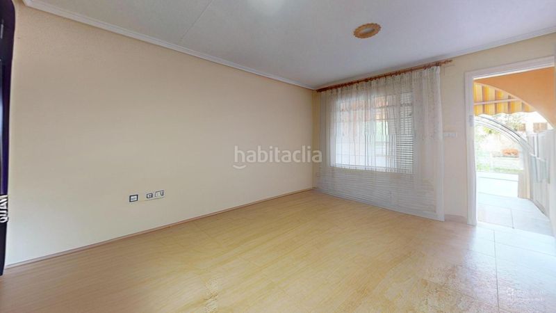 Foto 520a7a16-3c02-413e-8906-48b33054f6fc. Casa adossada a calas Santa Pola este Santa Pola