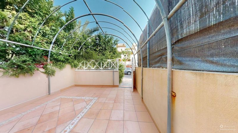 Foto e1c89f12-4658-42a3-aec7-c01ee4134abe. Casa adossada a calas Santa Pola este Santa Pola