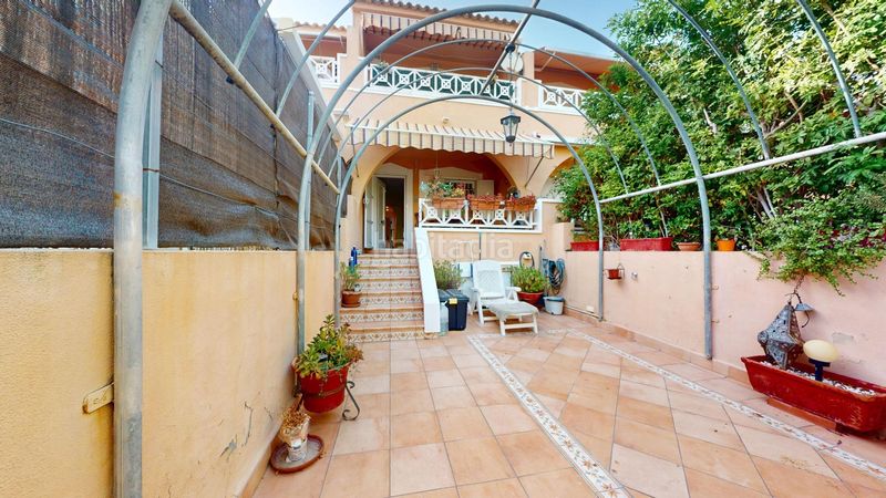 Foto e51e51c9-4052-4d20-8b53-b9a29a8e681c. Casa adossada a calas Santa Pola este Santa Pola