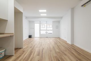 Ground floor in Reina Victoria - Miguel Hernández. Planta baja totalmente reformada en excelente ubicación  elche a