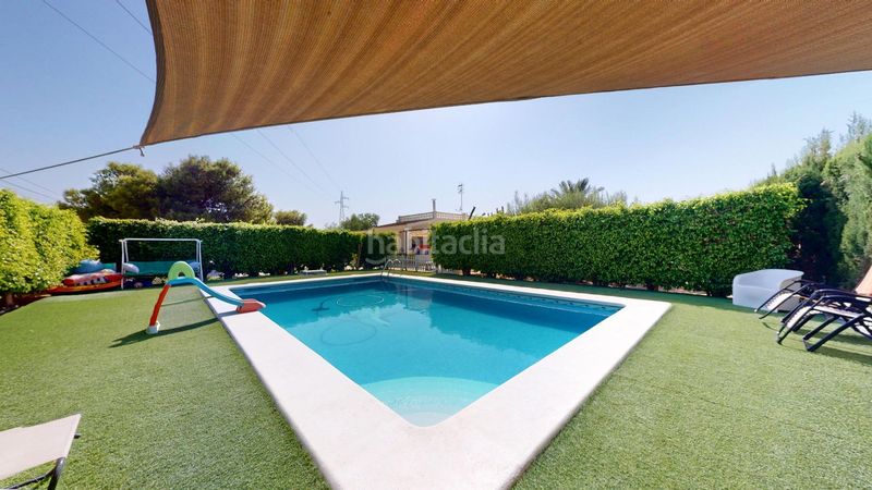 Foto 87a028fd-5452-4c5b-8f45-d4911dbdd8fb. Xalet amb aparcament piscina a Jubalcoi Elche / Elx