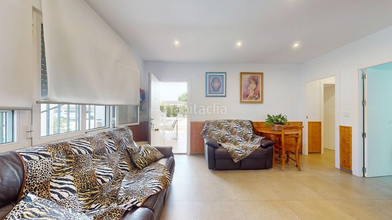 Foto dd5dbad0-9bc6-498b-98b0-944a05950a6a. Xalet amb aparcament piscina a Jubalcoi Elche / Elx