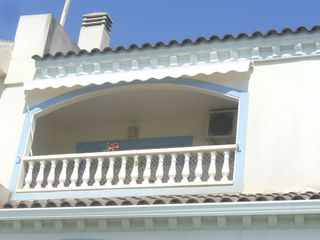Appartamento in Granja de Rocamora. Piso con plaza de garaje