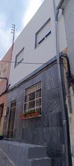 Maison à Calle alta del pozo 23. Inmobilaria docasa