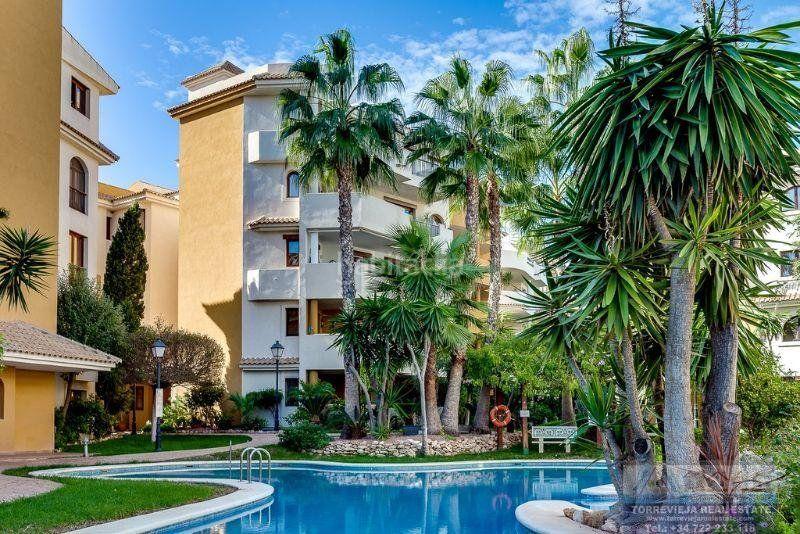 Foto c65da2eb-2653-494c-9a6d-04e16a0bddd9. Apartamento /apartamento en Punta Prima Torrevieja