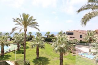 Apartamento en Aguamarina. Orihuela costa/apartamento