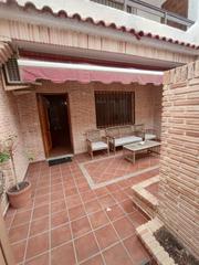 Maison à Zona Playa de los Locos. Torreviejabungalow