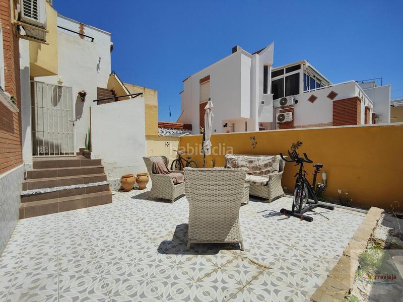 Foto 002ef0f9-18eb-431d-a8e5-6f6bd887ba27. Xalet amb aparcament piscina a Los Balcones y los Altos Orihuela