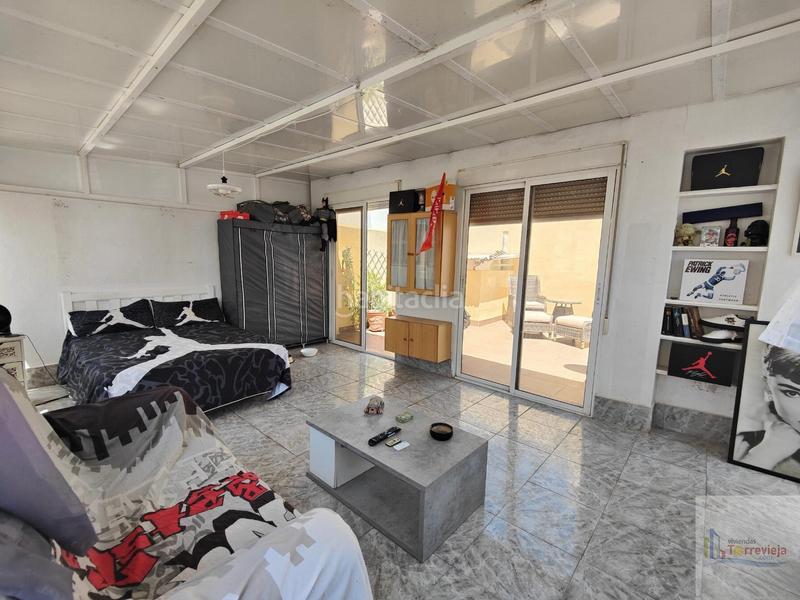 Foto 40bdbee0-586d-4ee9-9ad9-be9ddaea8d3d. Xalet amb aparcament piscina a Los Balcones y los Altos Orihuela