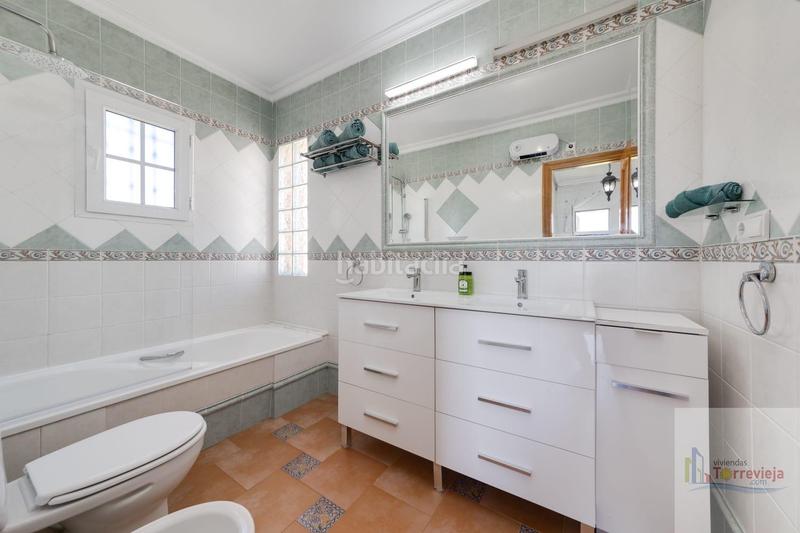 Foto 486cda65-cadc-402e-b2af-8232bc2fc296. Chalet orihuela costachalet en El Molino Torrevieja